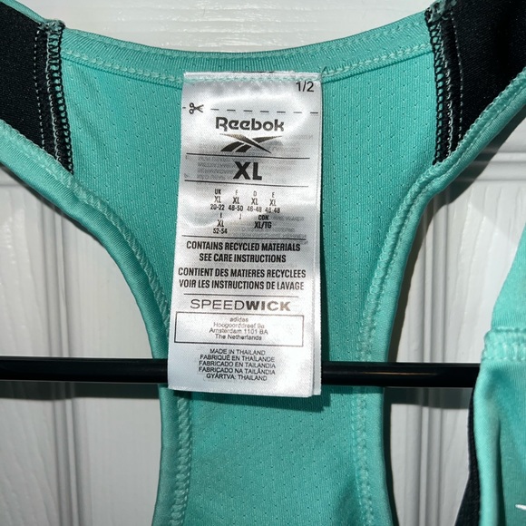 Reebok sports bra - Picture 2 of 3